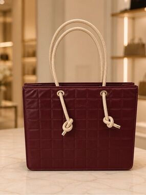 O Bag Quilted Tote Bag NWT